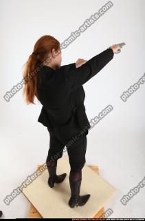 nadiya-dual-pistols-pose1